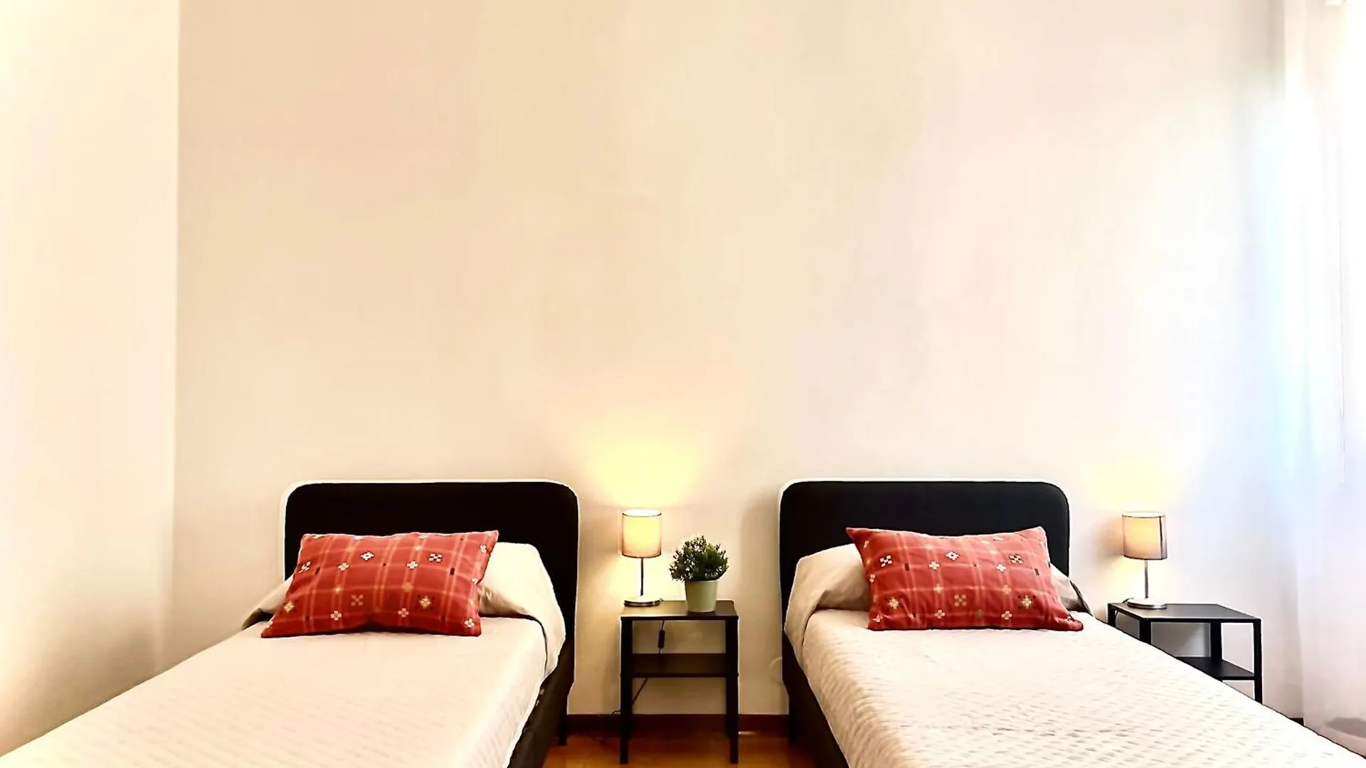 Διαμέρισμα Landi 13 - Attico 2 Camere, Balcone, Parcheggio, Ascensore Πίζα
