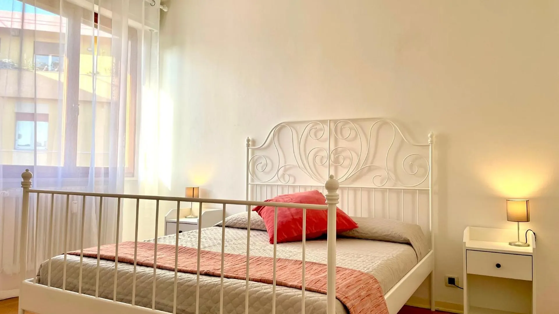 Landi 13 - Attico 2 Camere, Balcone, Parcheggio, Ascensore Πίζα
